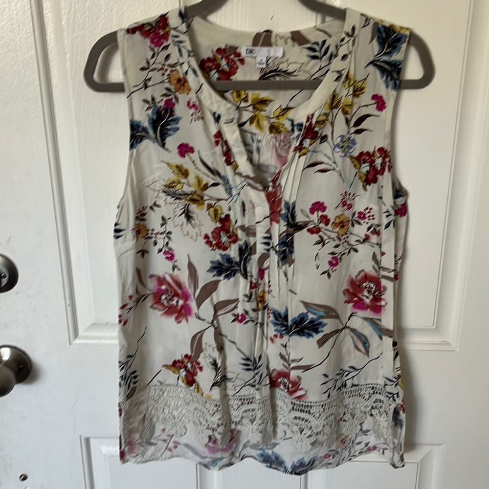Tank Floral Blouse 🌸